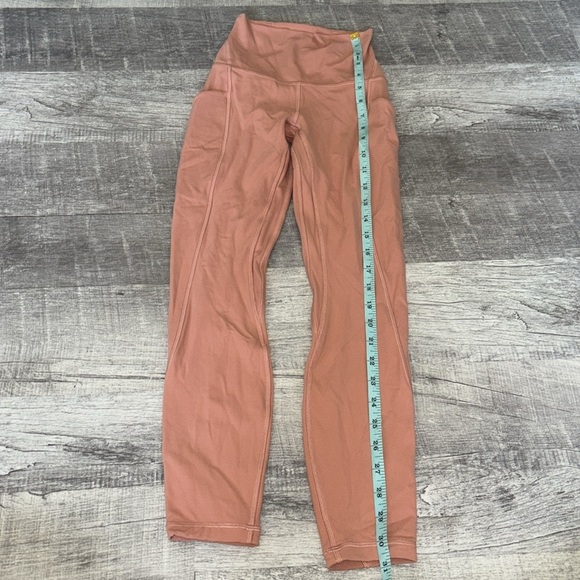 Lululemon high rise Align pants with pockets - Picture 3 of 8